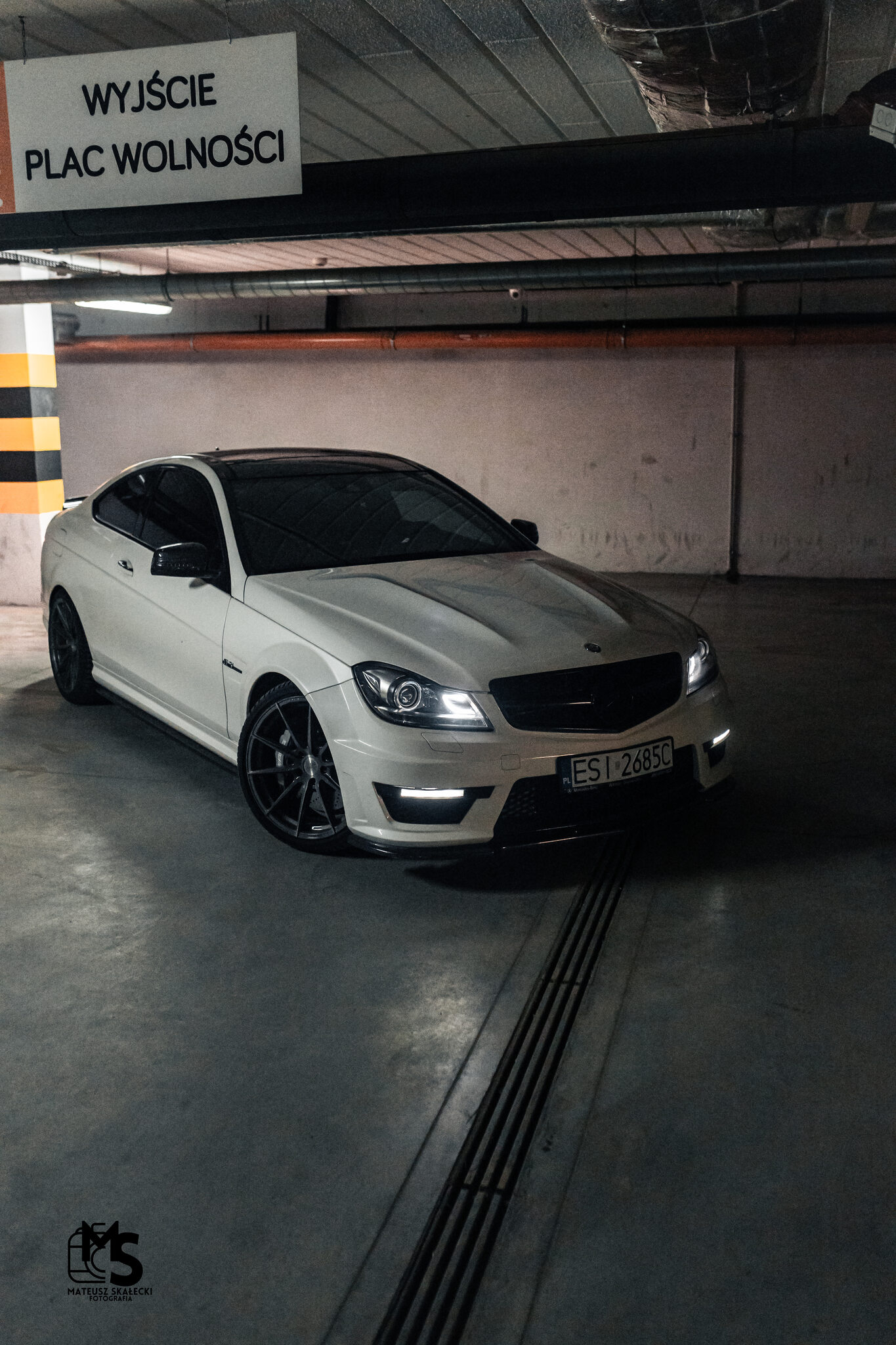 Mercedes C63 AMG, fotografia 8